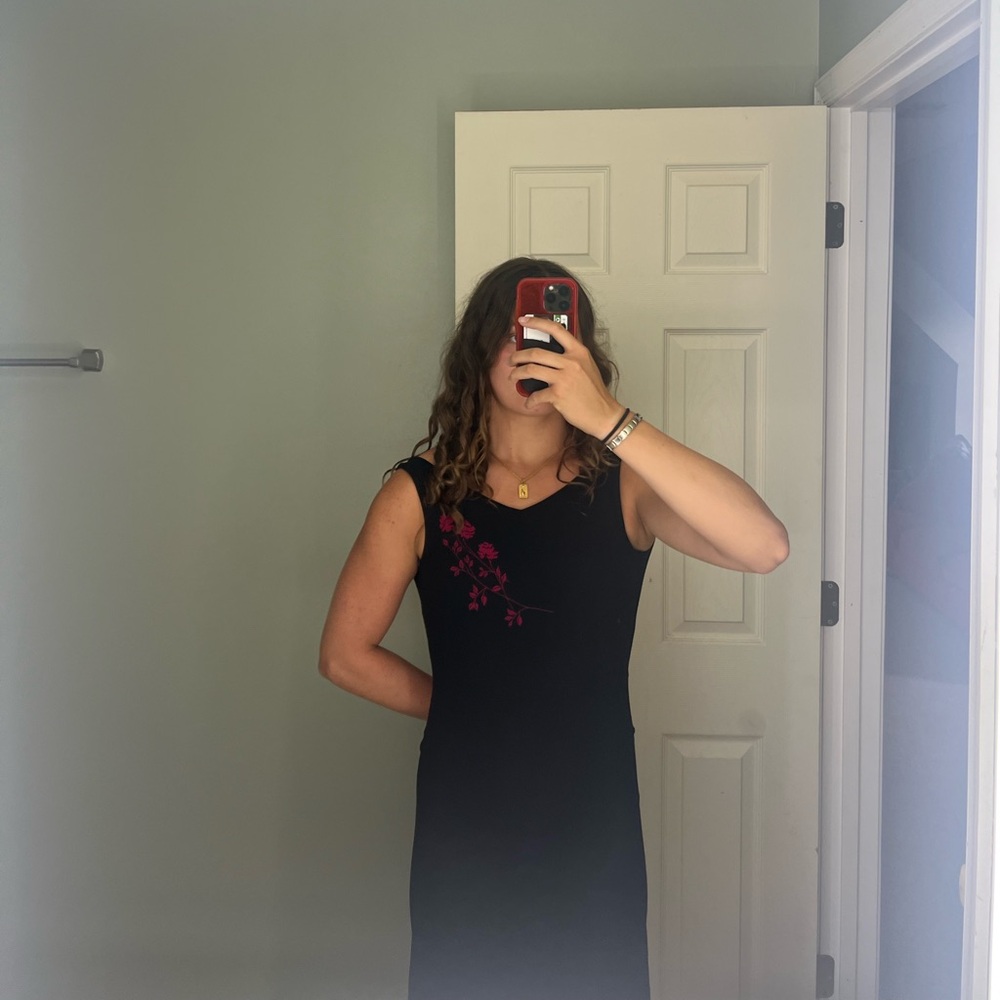 Petite Sophisticate Black Vintage Floral Midi